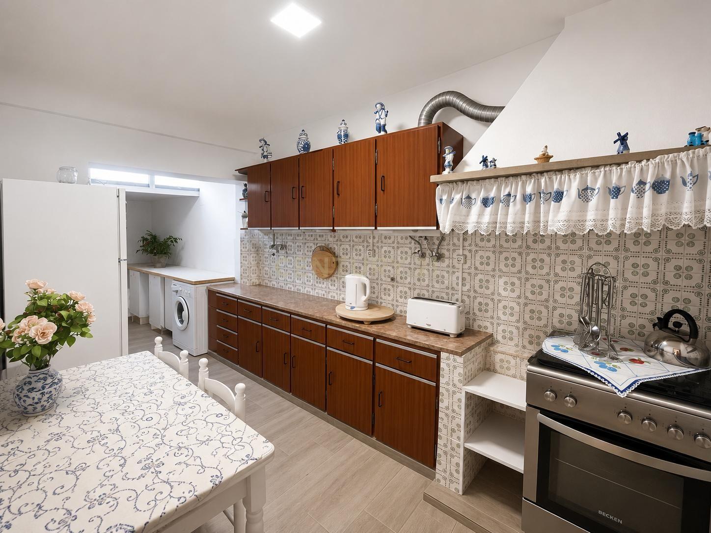 Fotografia 5 de Apartamento T1 + 1 com Logradouro no Feijó