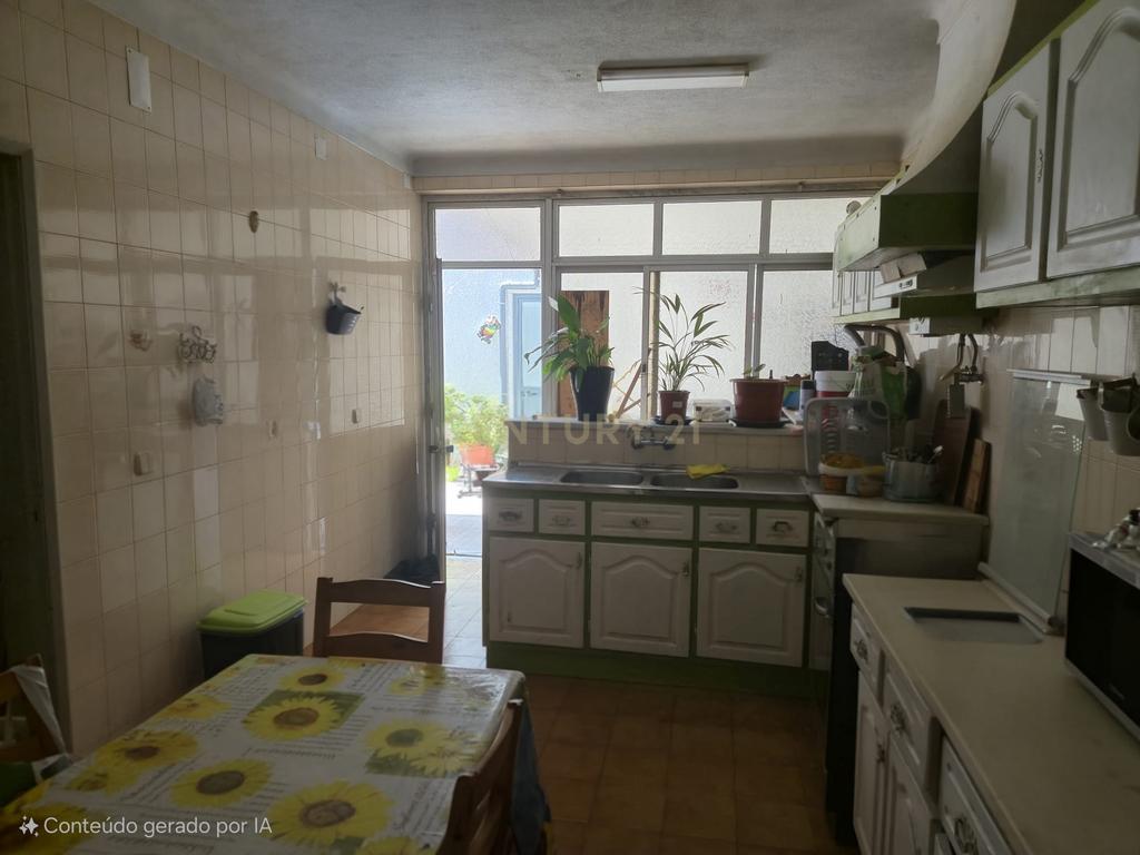 Excelente Moradia T5+2 Samora Correia - Image 7