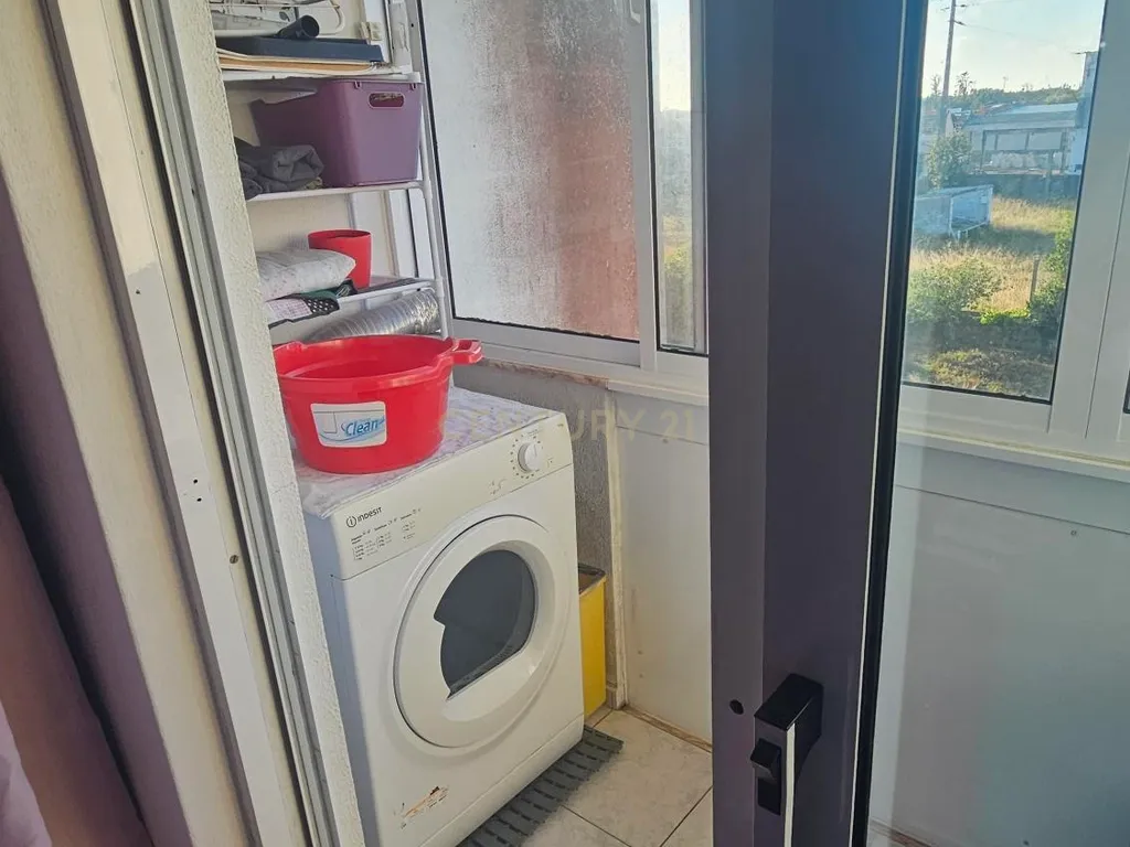 Apartamento T2 em Marinha Grande - Oportunidade Única! - Image 7