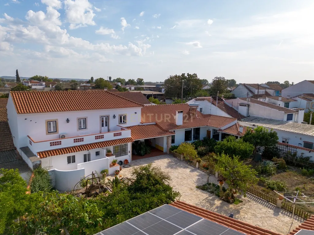 PROPRIEDADE DE CHARME JUNTO À GOLEGÃ - Image 23