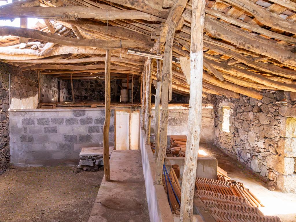 Casa para Recuperação em São Mateus, Santa Cruz da Graciosa - Image 23