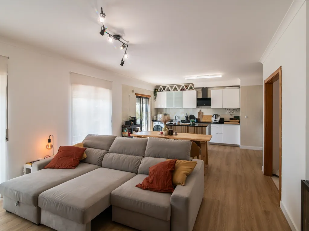 Apartamento T2 - Vialonga - Lisboa - Image 2
