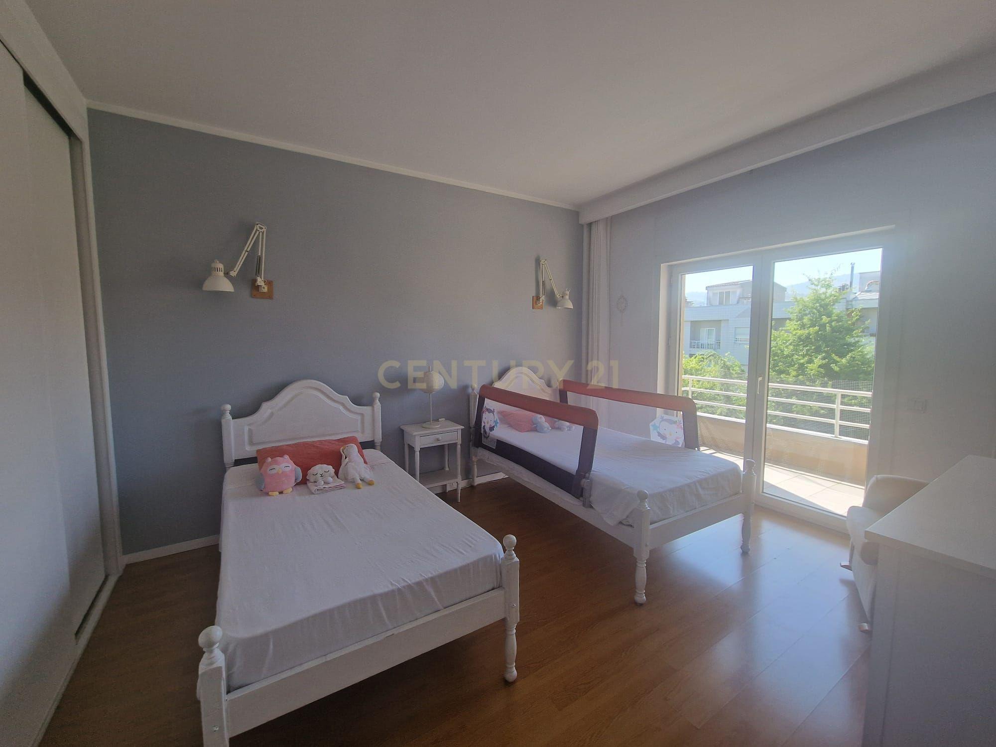 Fotografia 12 de Apartamento T2 Duplex Mobilado e Equipado  São Vítor, Braga