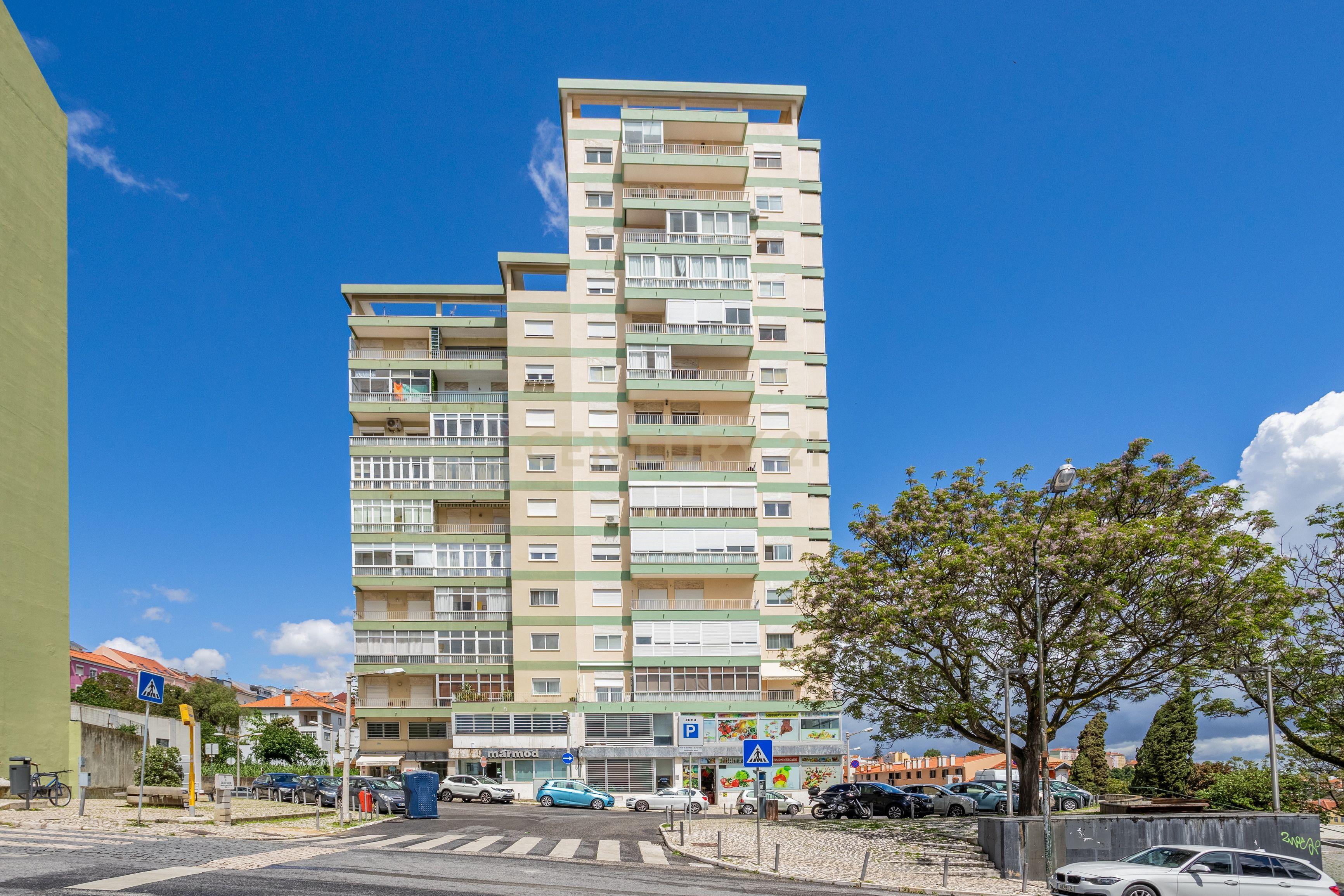 Apartamento T2 para arrendar com Vista Rio - Lisboa - Image 22