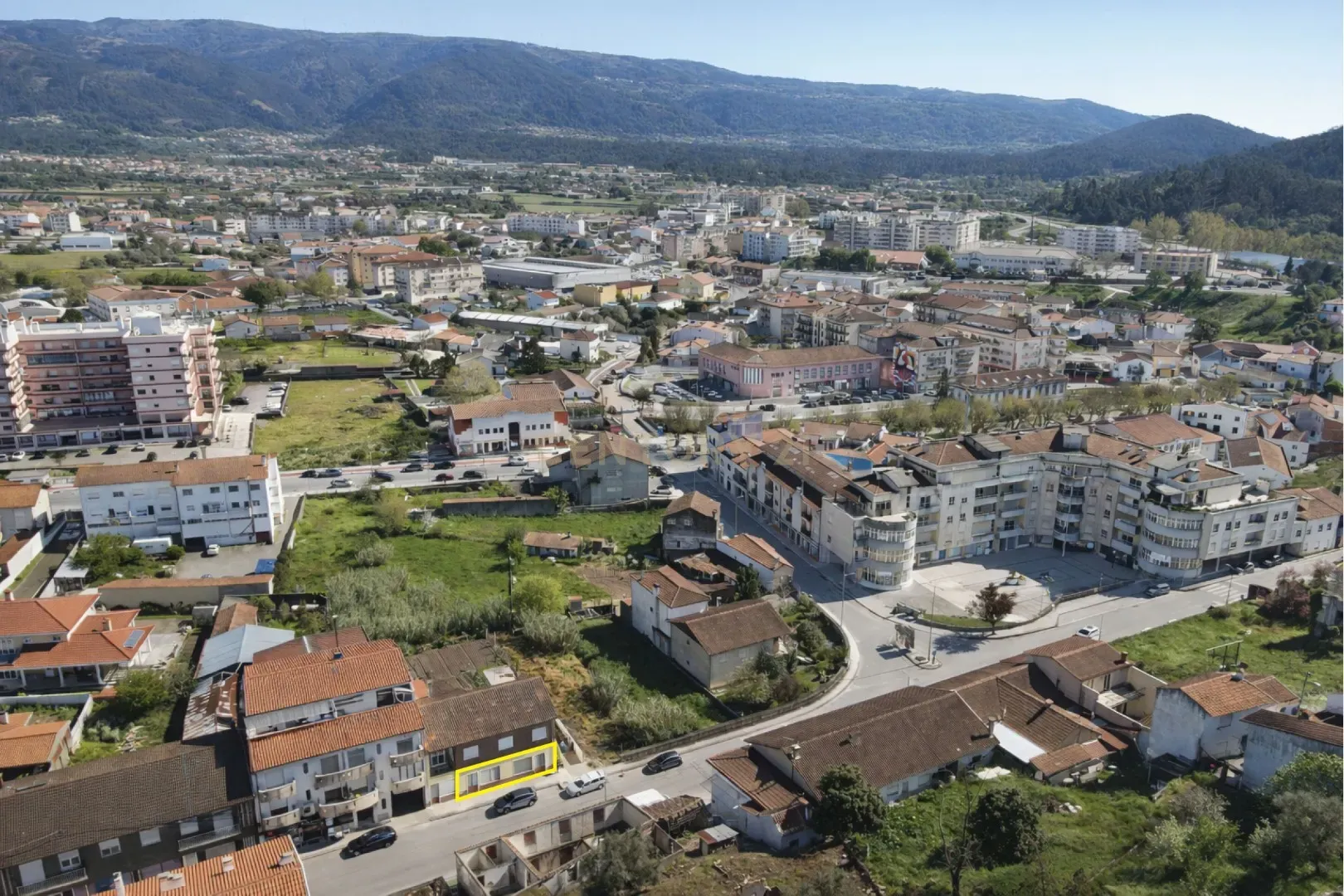 Fotografia 7 de Loja para Arrendamento no Coração de Miranda do Corvo