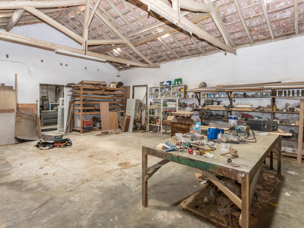 Oportunidade Única loft por 100.000€ a 15 minutos de Setúbal - Image 27