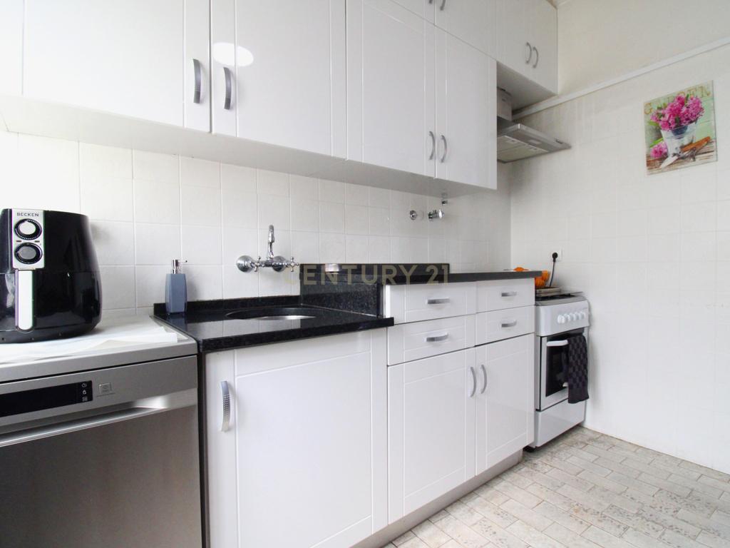 Apartamento T2 Quinta do Conde - Image 22