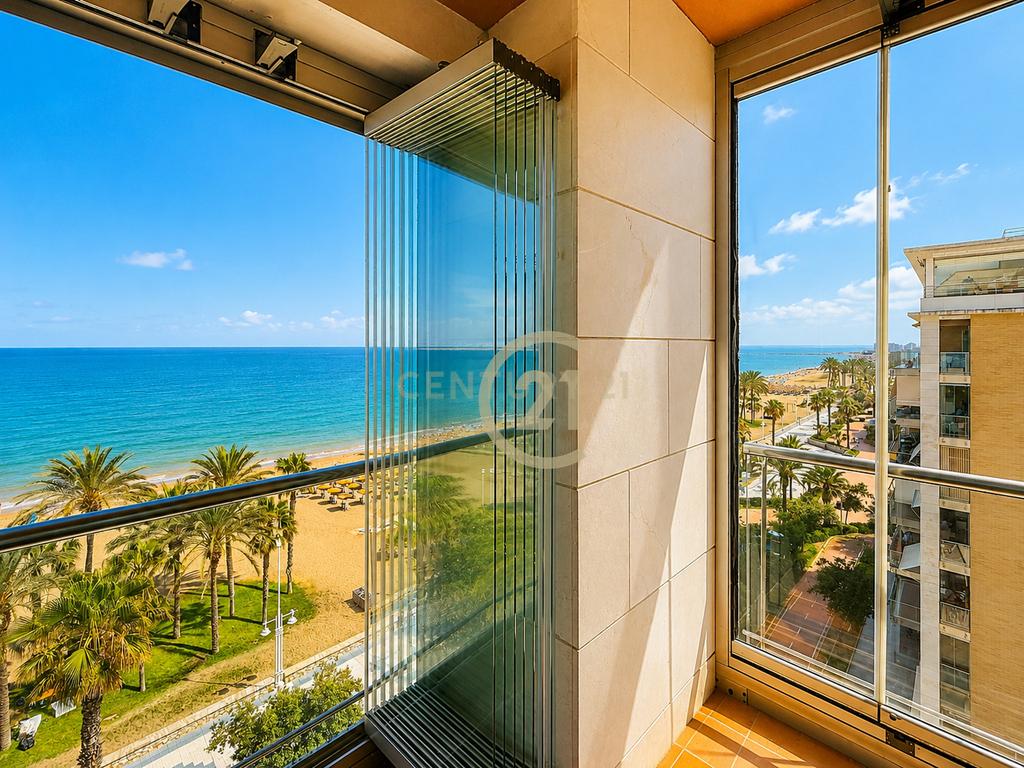 Apartamento em Primeira Linha de Praia com Vistas Frontais para o Mar – 3 Quartos, Garagem e Arrecadação - Image 36