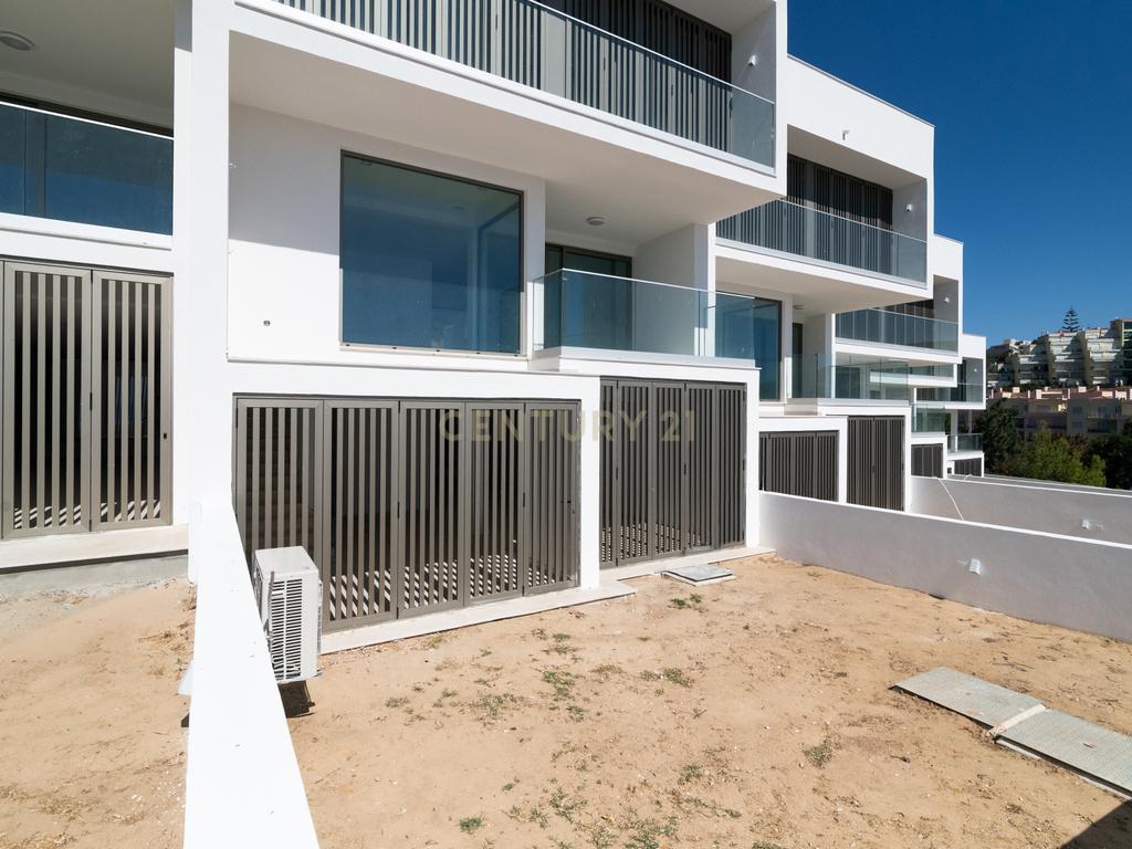 Condomínio Villas d’Ouro – Exclusividade e Conforto no Coração de Sesimbra - Image 62