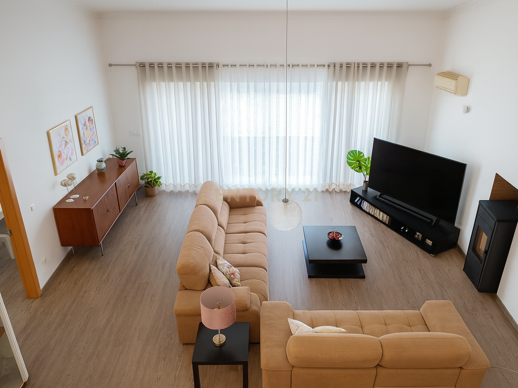Castro Verde: Viva Uma Casa Onde os Sonhos se Encontram Com Tranquilidade. - Image 20