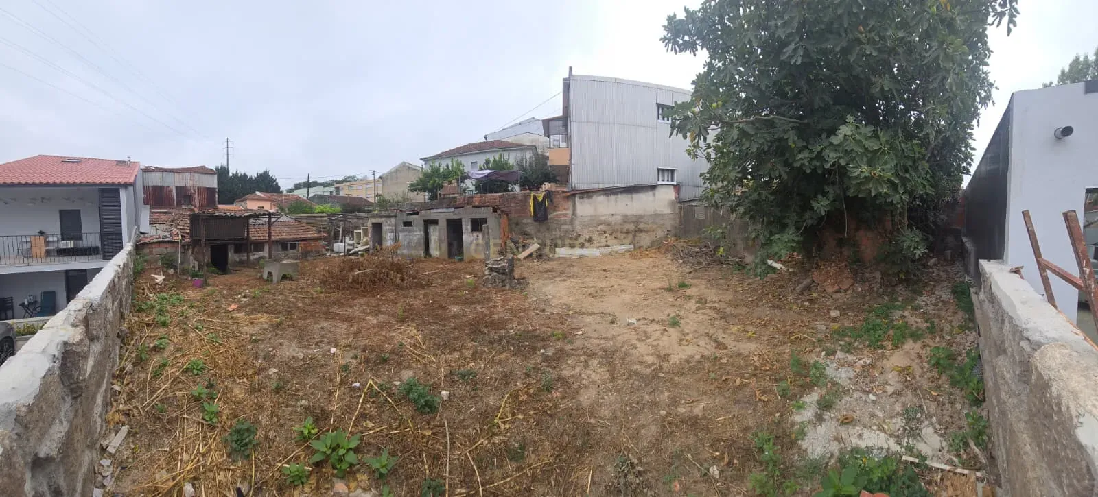 Fotografia 9 de ​Terreno com Ruína em Rio Tinto – Excelente Oportunidade de Investimento!
