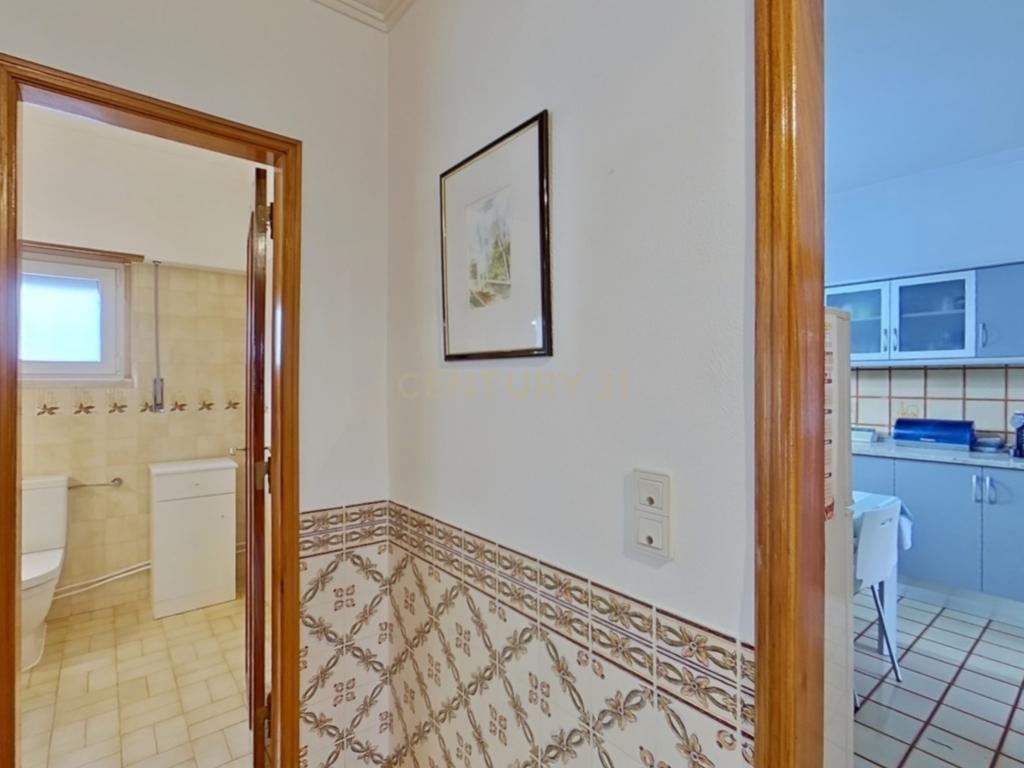 Usufruto Vitalício - Excelente Oportunidade de Investimento | Moradia Isolada T3 - Image 14
