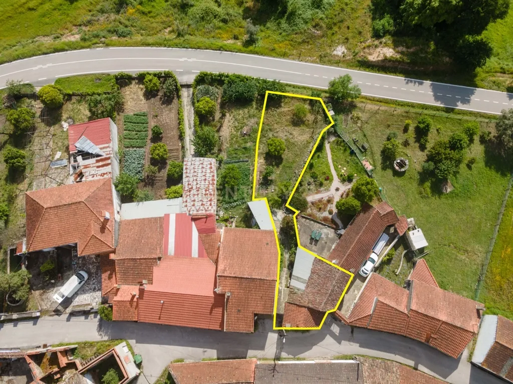 Moradia p/reconstrução com terreno no Forcado – Vila Nova de Poiares - Image 21