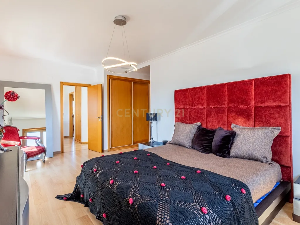 Moradia T4, em Sintra/Assafora, piscina e terreno de 3.720m2 - Image 41