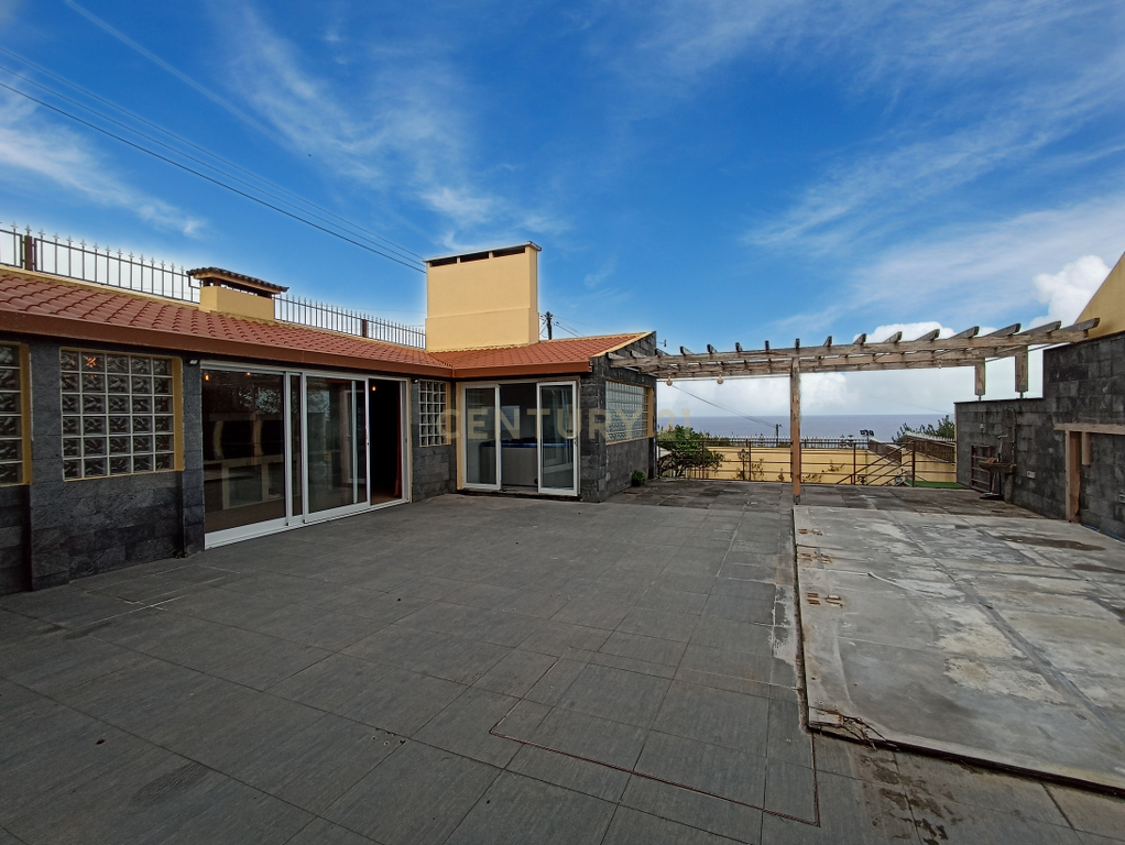 Moradia T4 com Vista Mar | Ajuda da Bretanha | São Miguel - Image 65