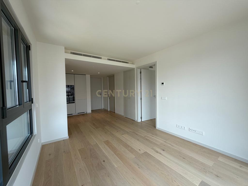 T1 no Parque das Nações, Empreendimento Distrikt, com Varanda e Vista Rio - Image 11