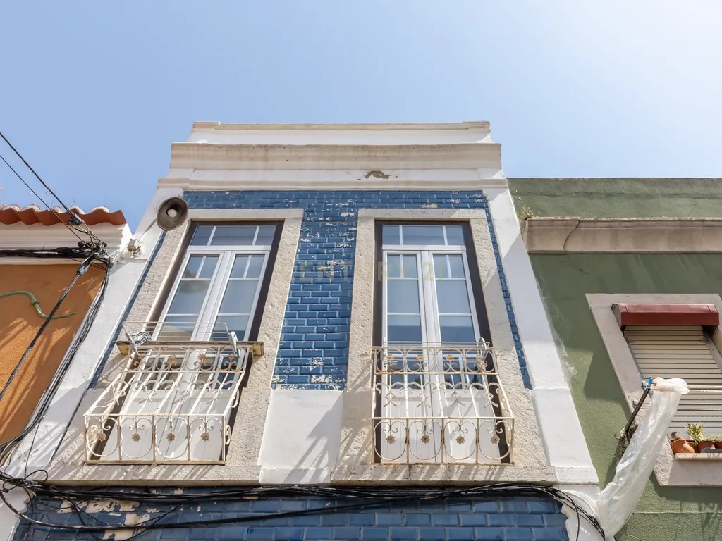 Prédio renovado no coração da Fonte Nova - Image 1