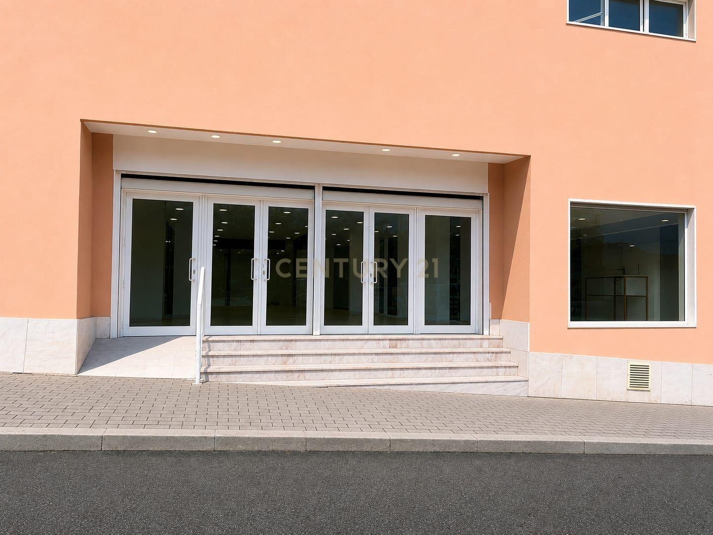 Fotografia 7 de Loja 520m2, no eixo Lisboa–Oeiras–Sintra, com possibilidade garagens