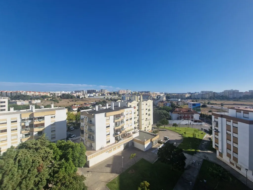 Apartamento T1, São Gabriel, Setúbal - Image 1