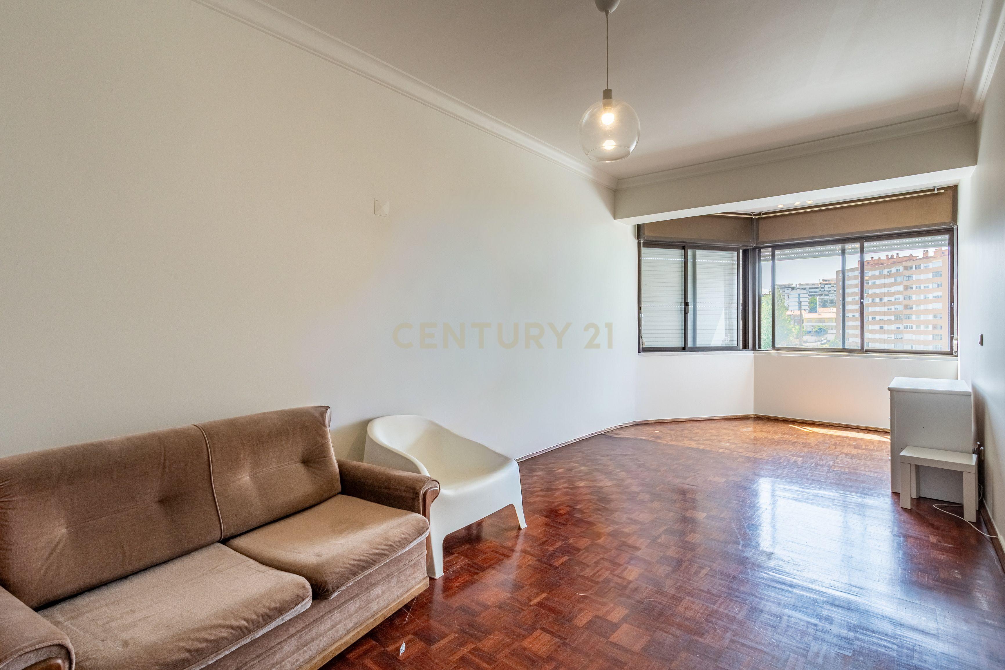 Fotografia 6 de Apartamento T4 em Queluz