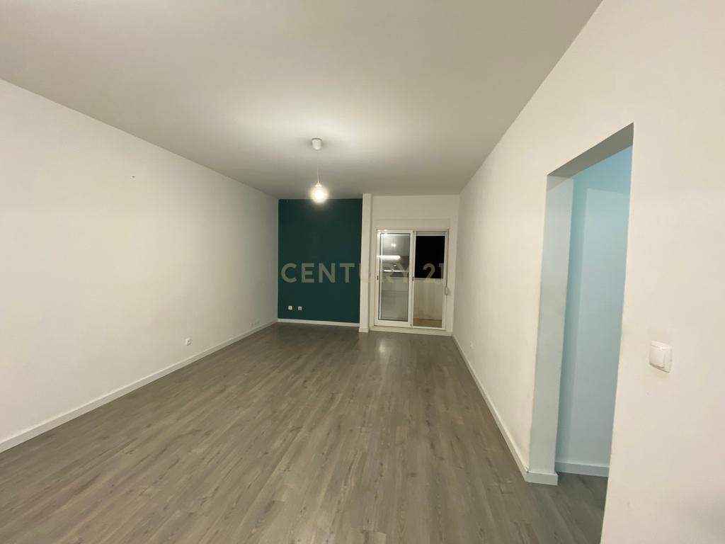 Apartamento T2 em São Sebastião, Setúbal - Image 12