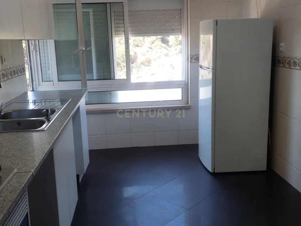 Apartamento Moderno na Ramada para Arrendamento - Image 10