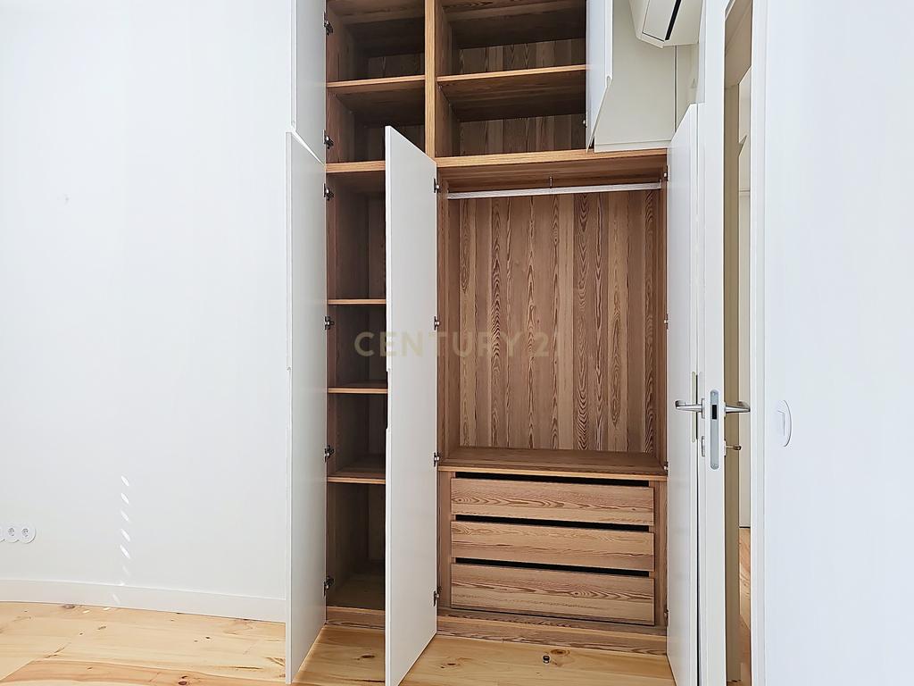 Apartamento T2 Novo – Rua do Bonjardim, Porto - Image 22