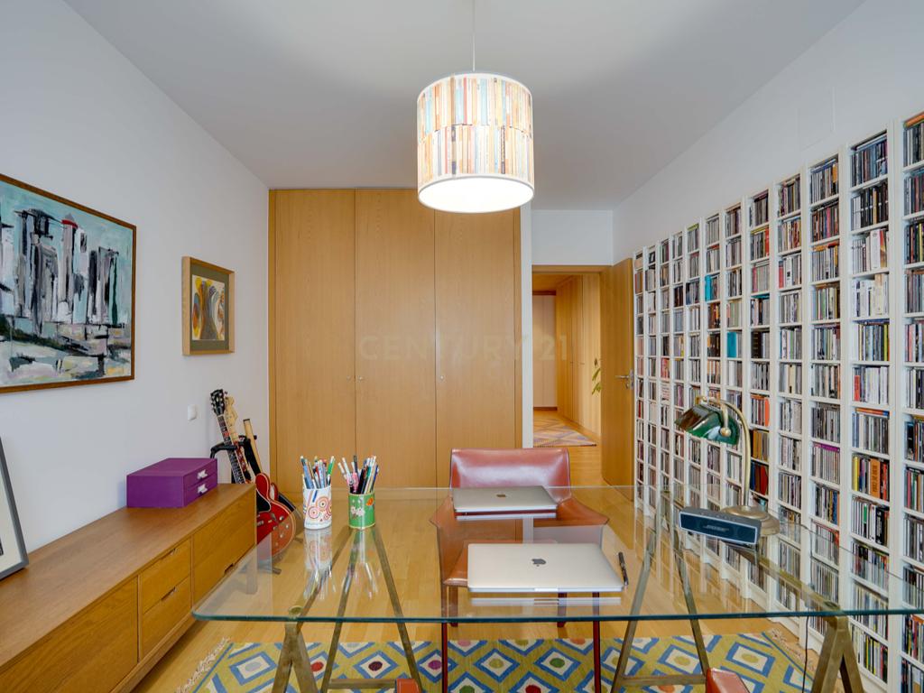 Apartamento T3 no Parque das Nações com Vista Panorâmica para o rio  - Image 19