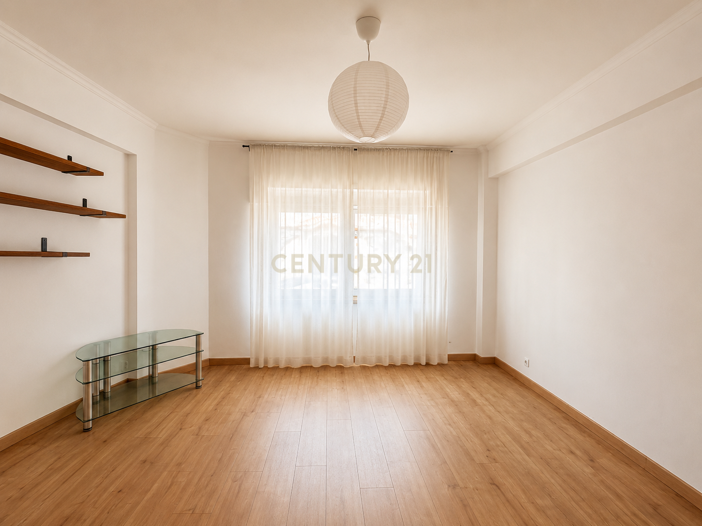 Fotografia 9 de Apartamento T1 Remodelado para Arrendamento na Parede | A 3 minutos da Praia