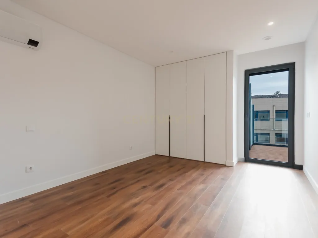 Moradia T3 de excelência no centro de Leiria - Image 50