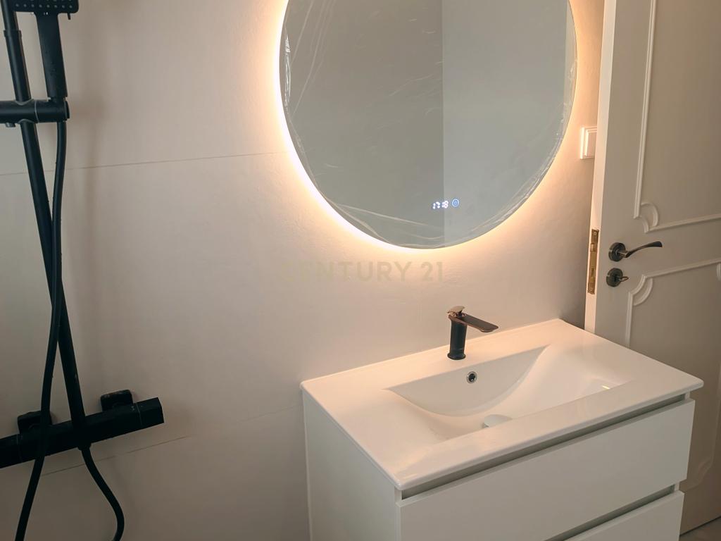 Apartamento T2 em Campolide, Lisboa - Image 8