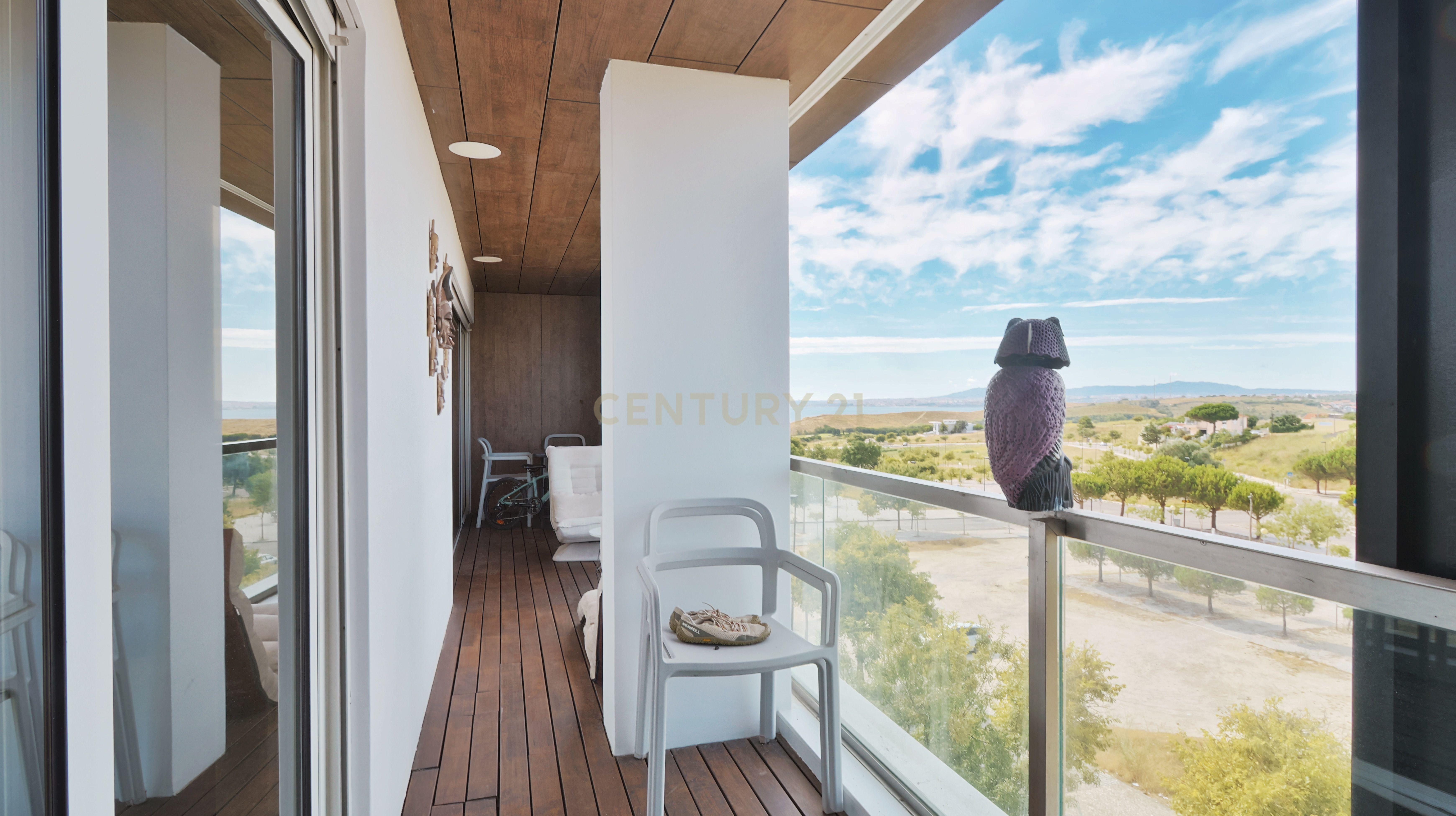 Fotografia 5 de Apartamento T3 de Sonho com Vista Mar – Alto dos Capuchos, Costa da Caparica