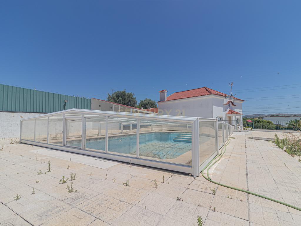 Moradia T4 em Vila Nova - Bucelas - Image 52