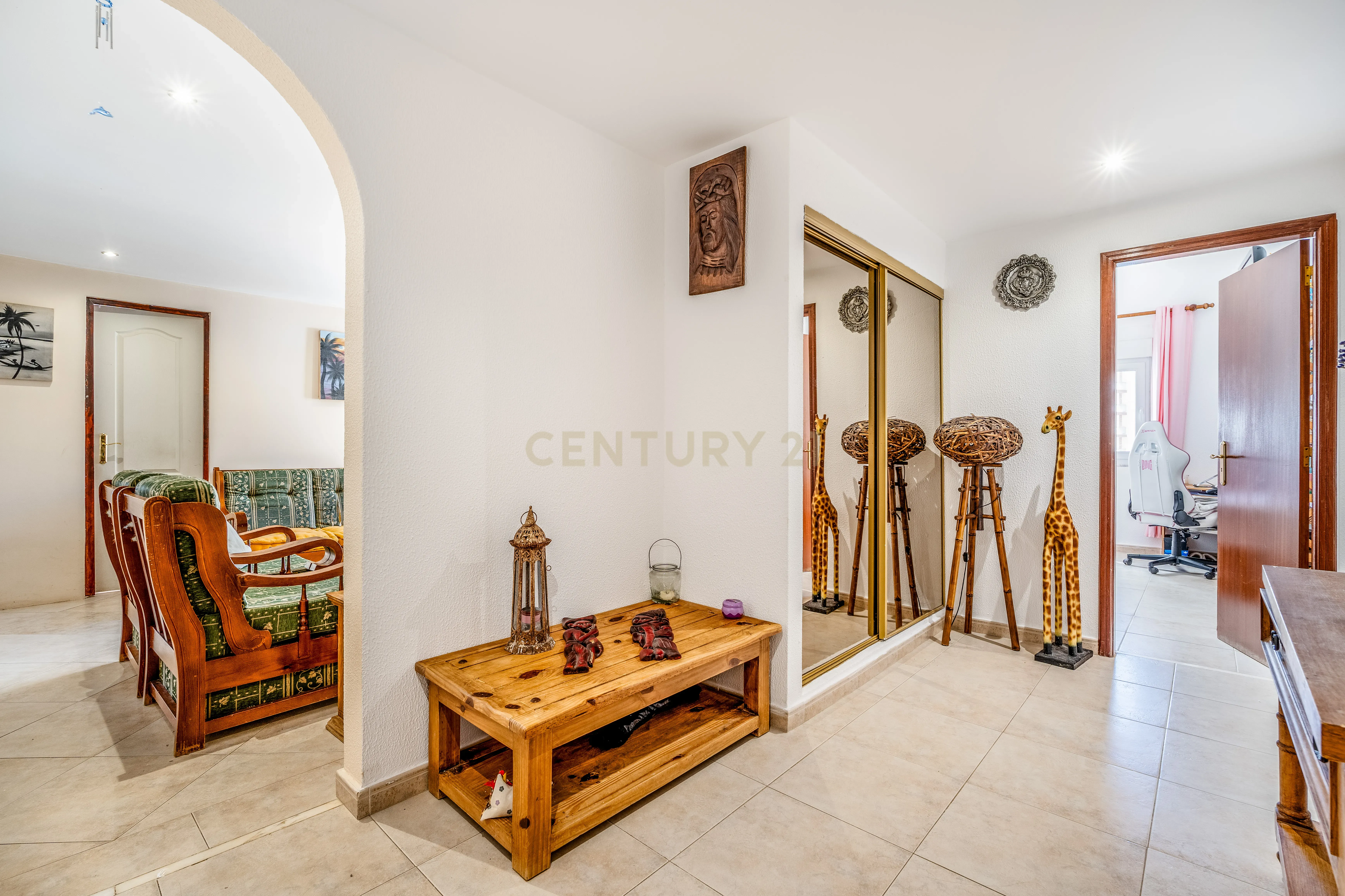 Fotografia 7 de T1 de origem convertido em T2 à venda no Edifício Solário, Armação de Pêra – Silves, Algarve