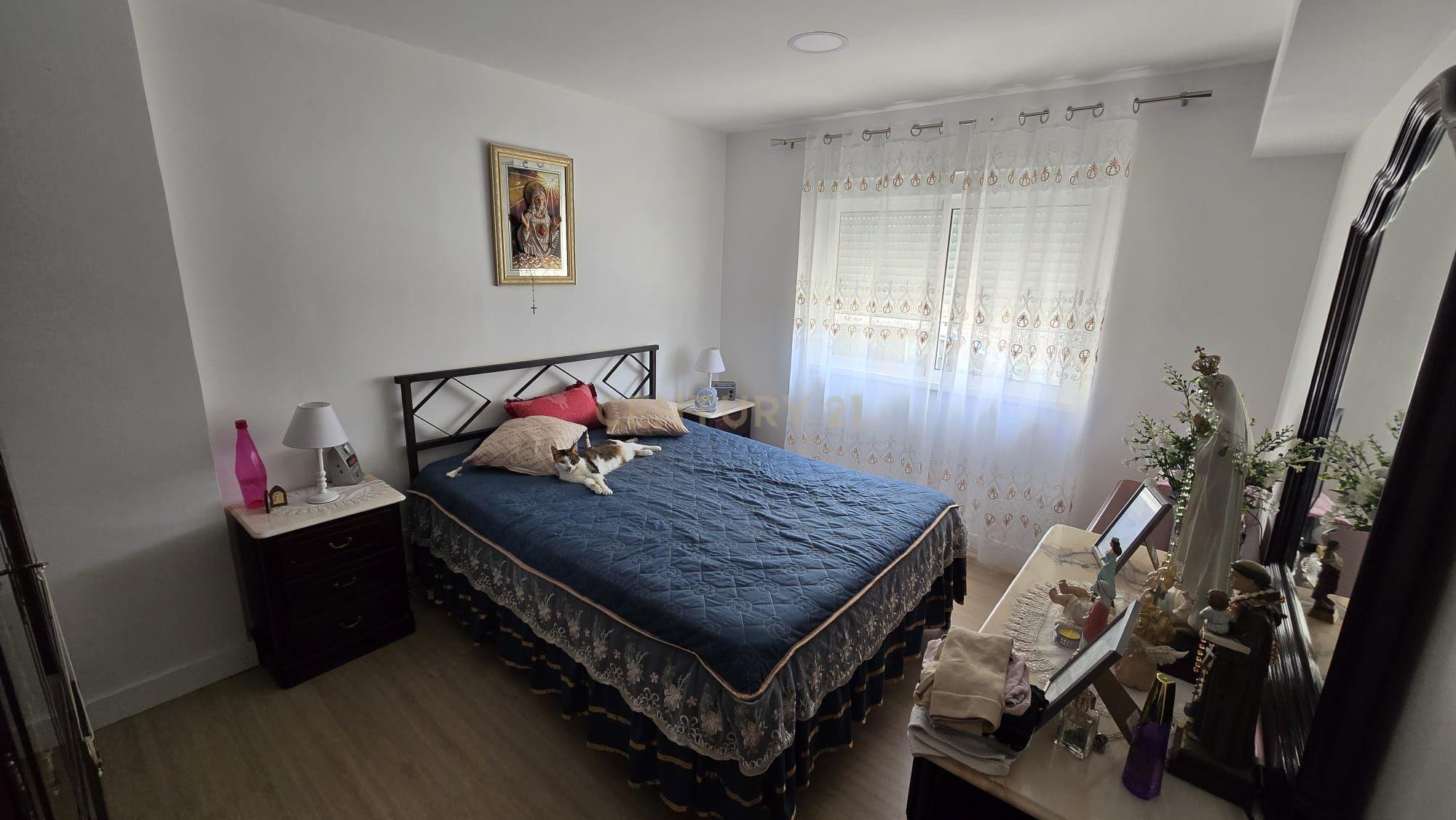 Fotografia 9 de T0 Transformado em T1 Totalmente Remodelado em Setúbal