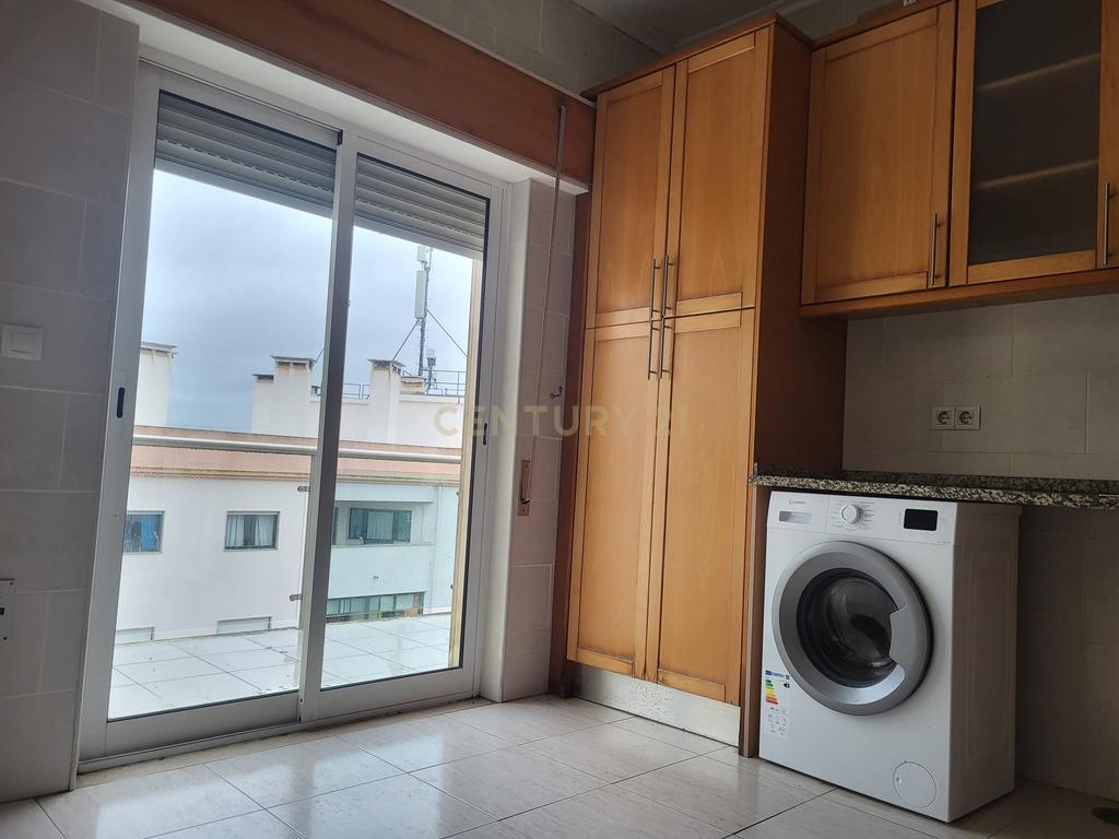 Apartamento T2 - Image 2