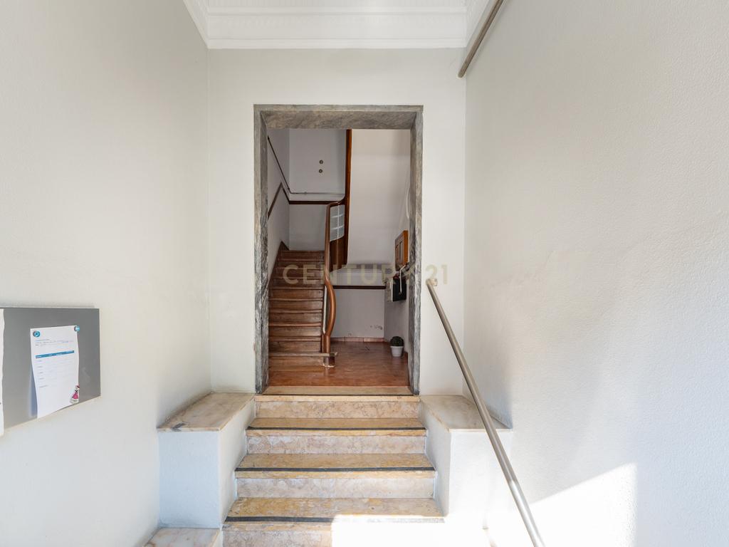 T3 na Avenida Afonso III – Lisboa - Image 10