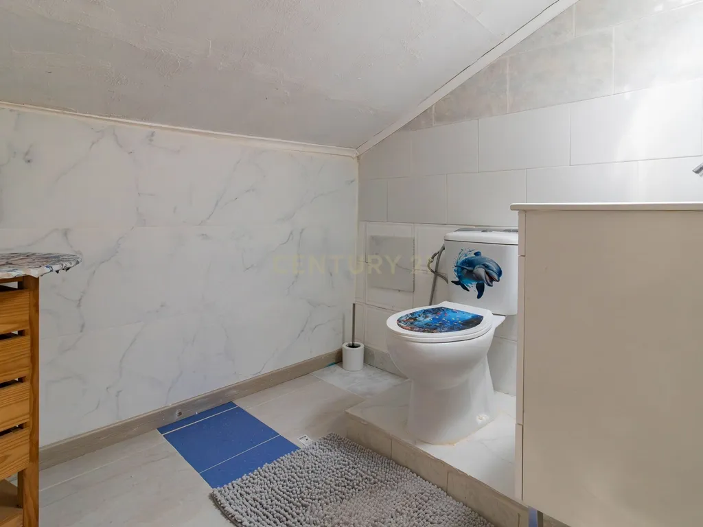 Moradia T3 com Quintal e Churrasqueira em Pombalinho, Santarém - Image 22