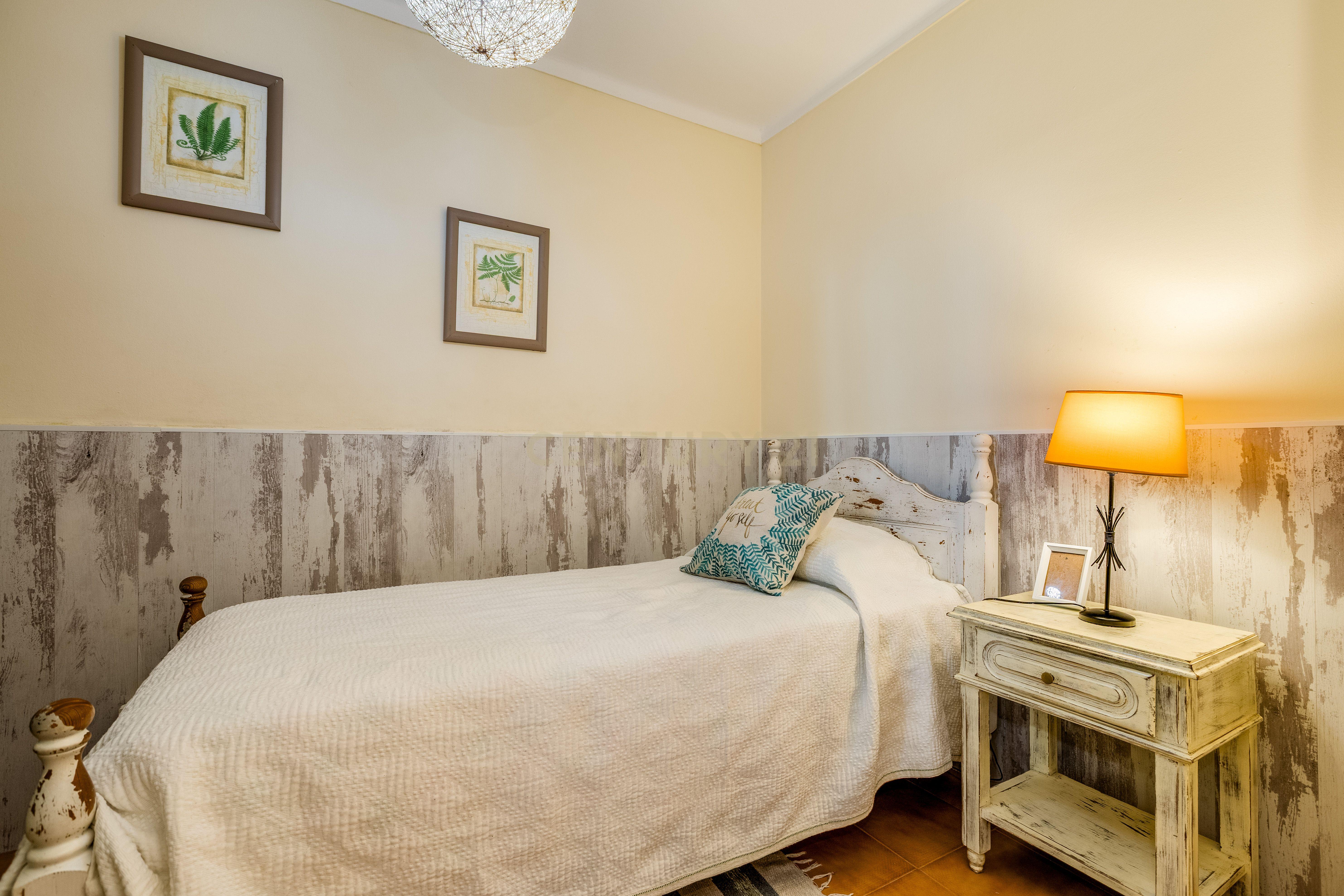 Fotografia 12 de Apartamento T1+1 à Venda em Quarteira