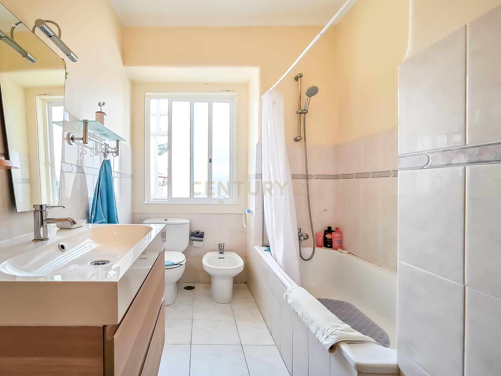 Vende-se T2 no centro de Lisboa – Penha de França - Image 11