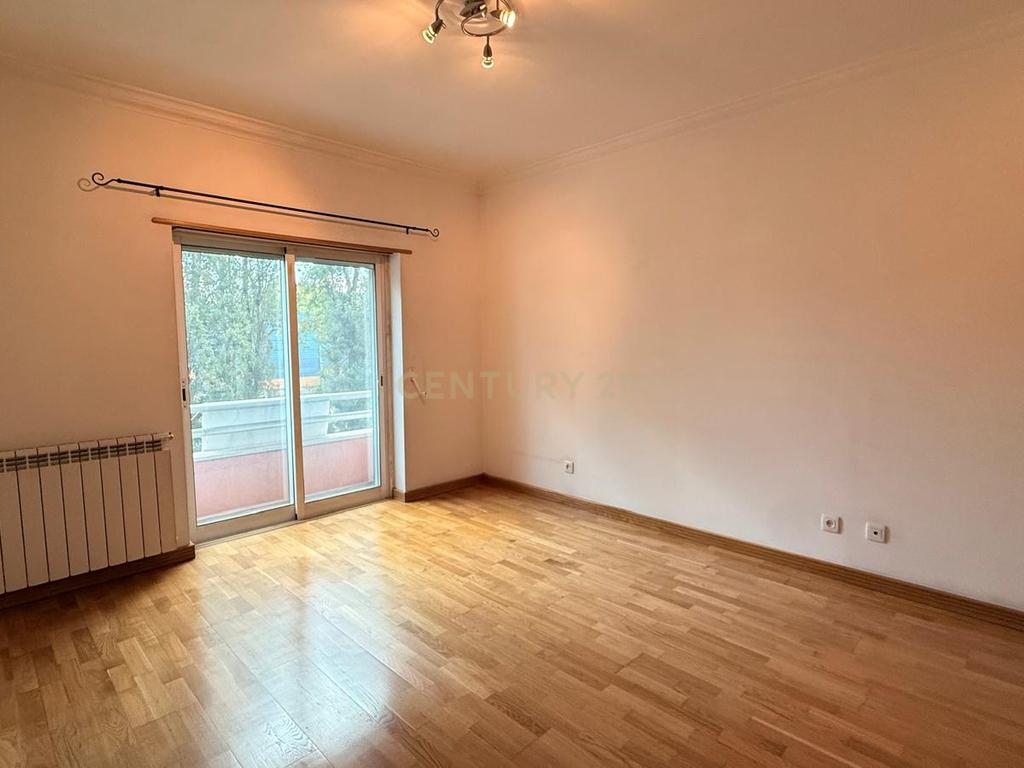 T1 espaçoso, na zona mais nobre de Telheiras, em Lisboa - Image 7