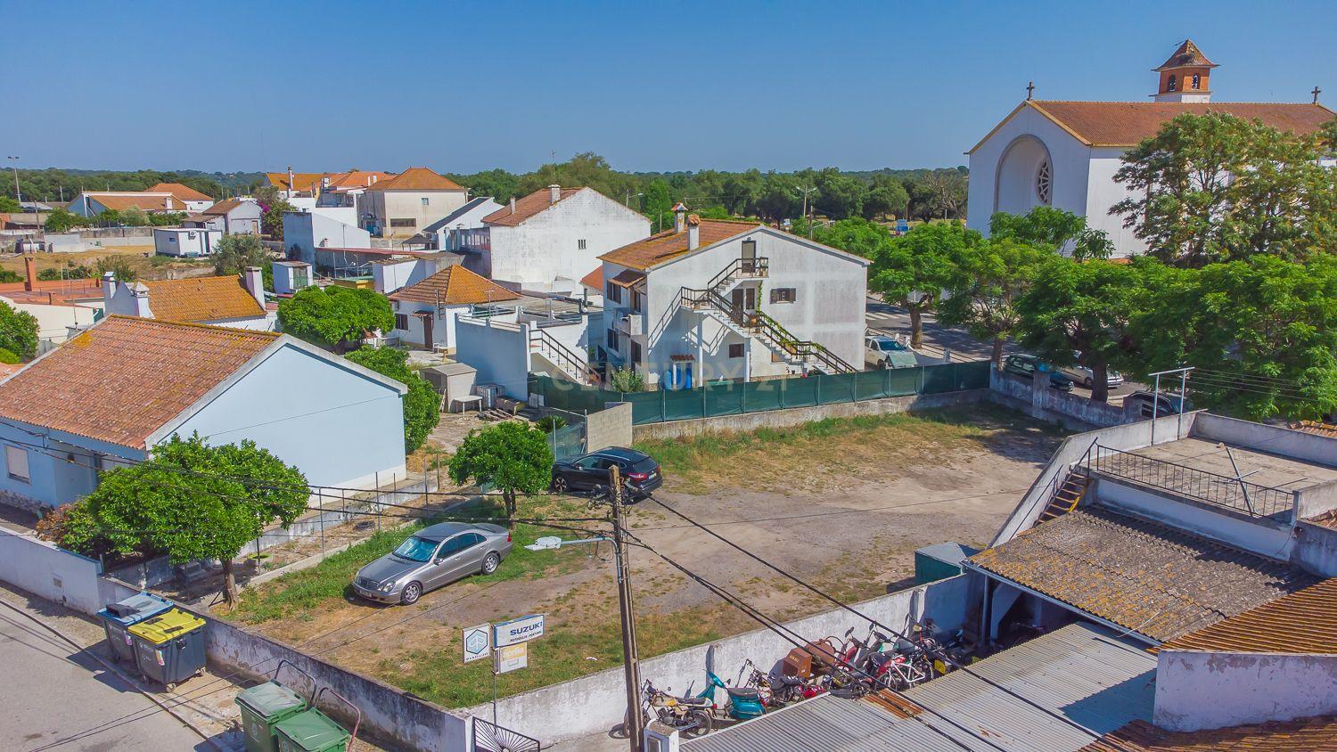 Fotografia 7 de Terrenos Urbanos em Águas de Moura – Excelente Oportunidade para Habitação ou Investimento