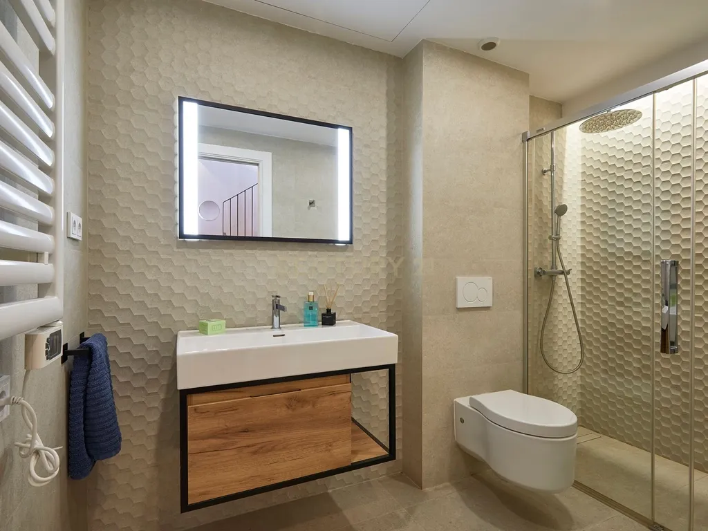 Casa Espetacular no Centro de Tiana - Image 34