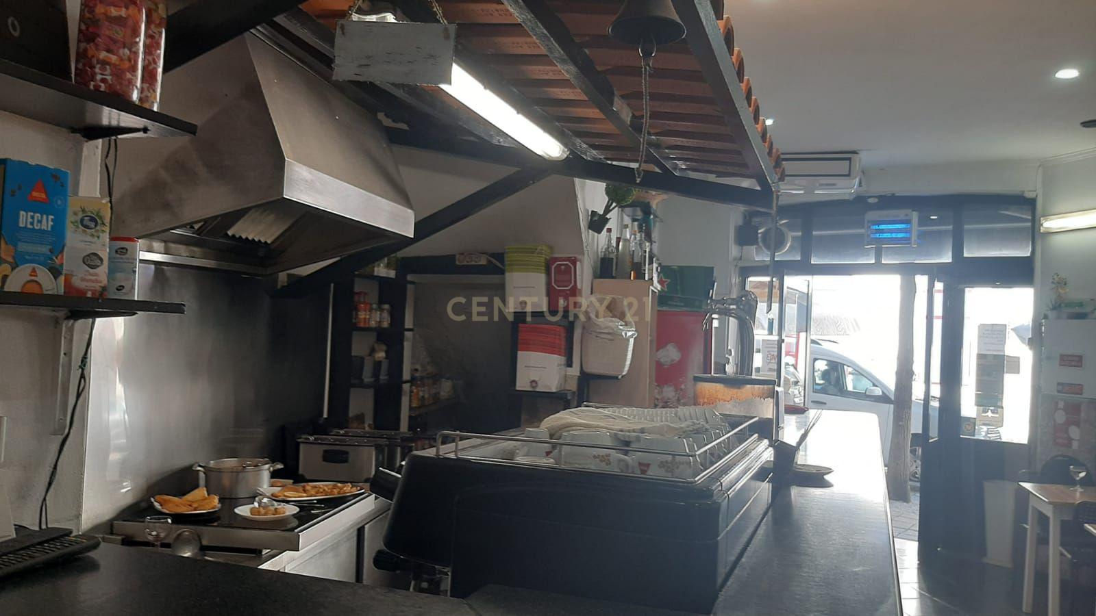 Fotografia 5 de Trespasse de café snack-bar na baixa do Porto