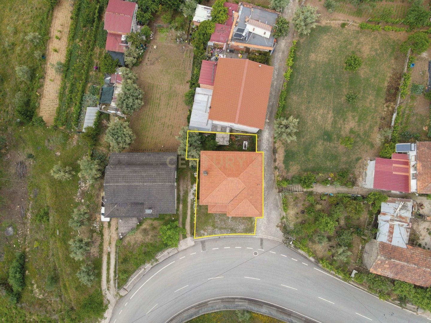 Fotografia 6 de Casa de Dois pisos com logradouro
