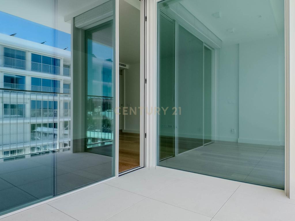 Apartamento T2 Novo nos Jardins da Efanor para arrendamento - Image 5