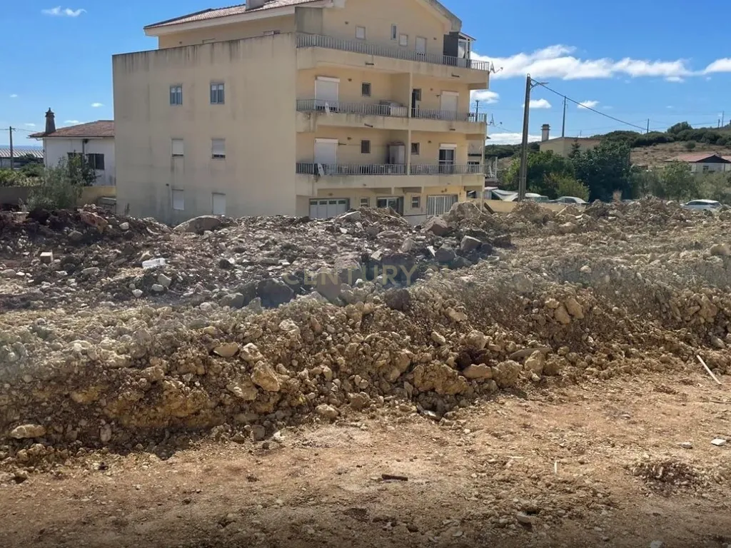 Terreno Urbano em Loteamento Aprovado - Montemor - Image 9