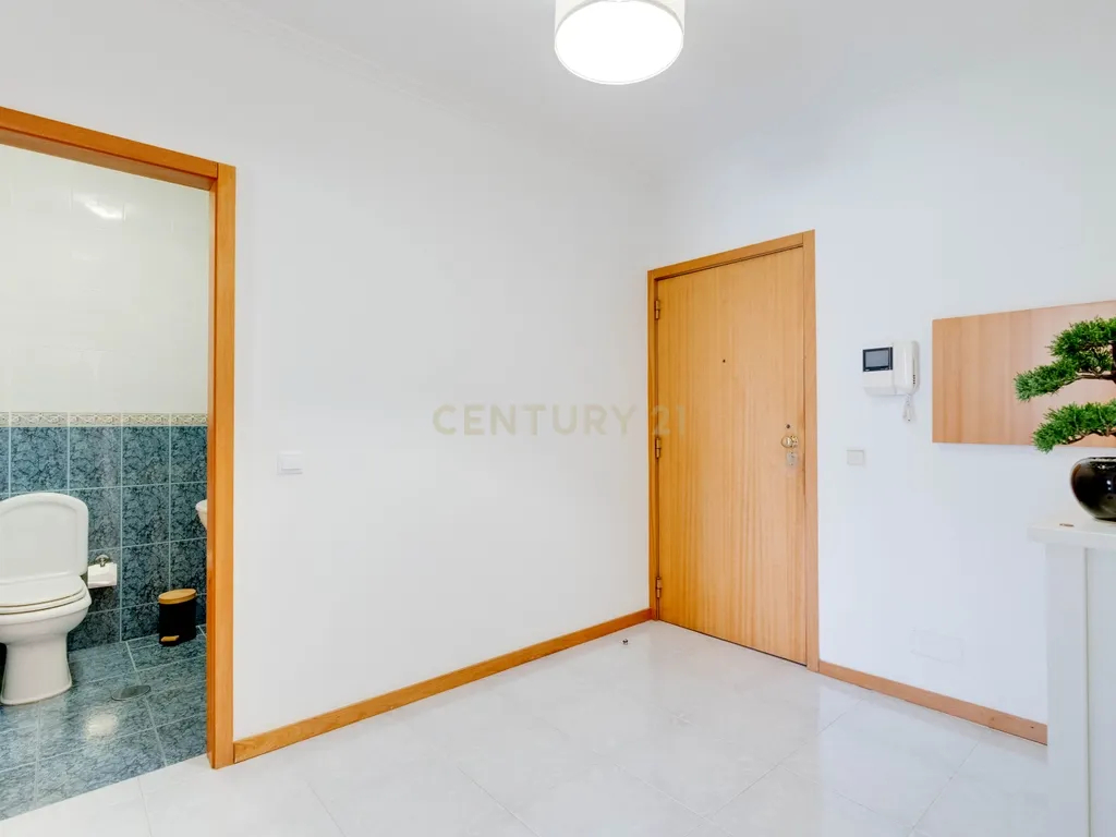 Apart: T1+1 Exclusivo para Venda em São Félix da Marinha - Image 16