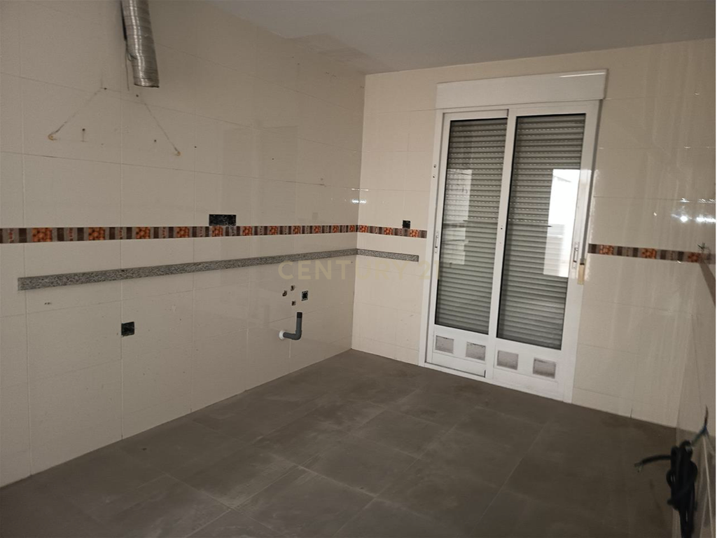 Apartamento para Recuperação em Monforte del Cid, Alicante - Image 6