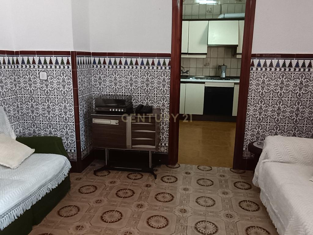 Espetacular T4 com Terraço e Garagem em Sevilla - 215.000€ - Image 11